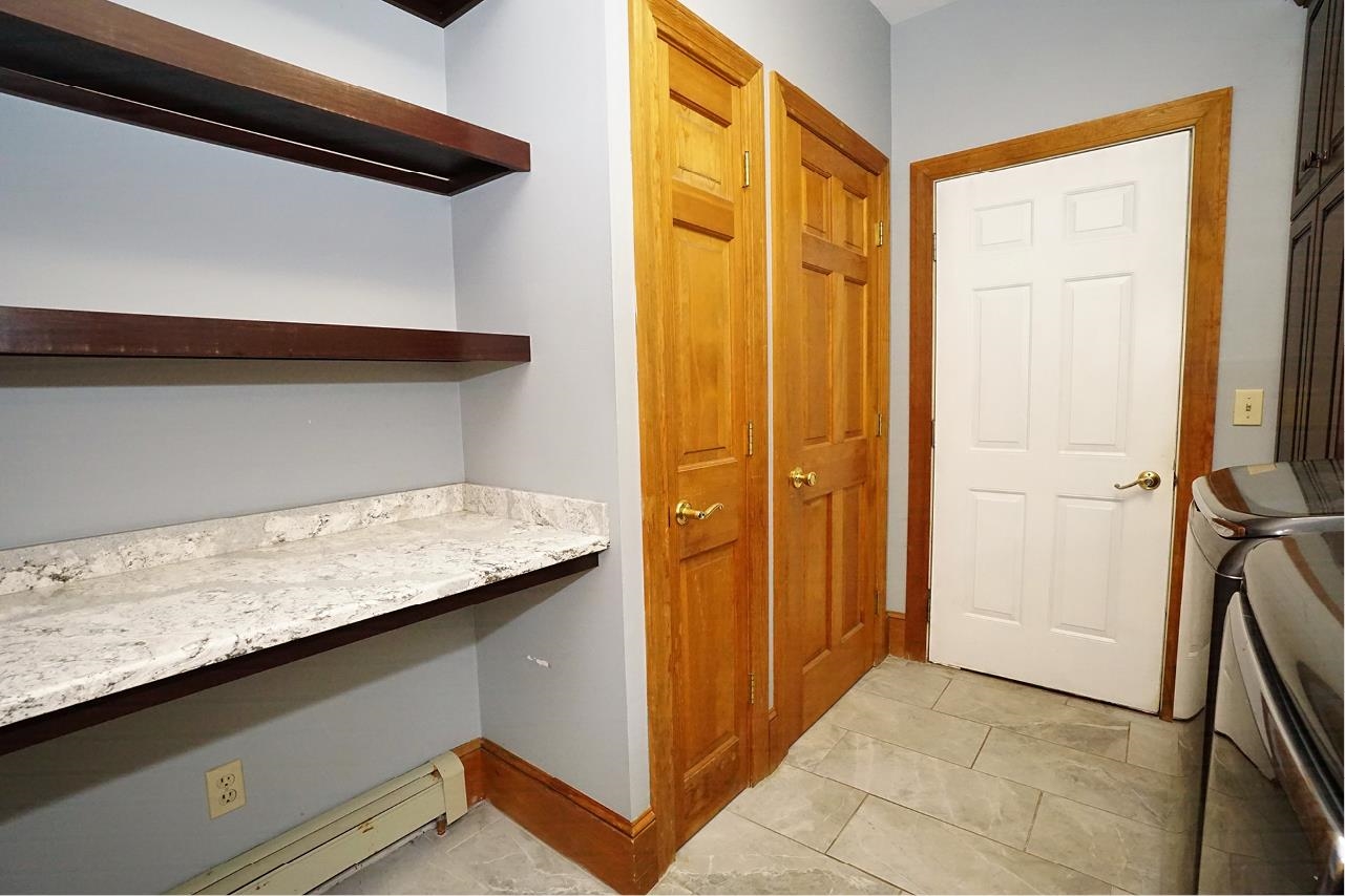 53 Meadow Fox Lane Chester, NH 03036 - Photo 31 of 59