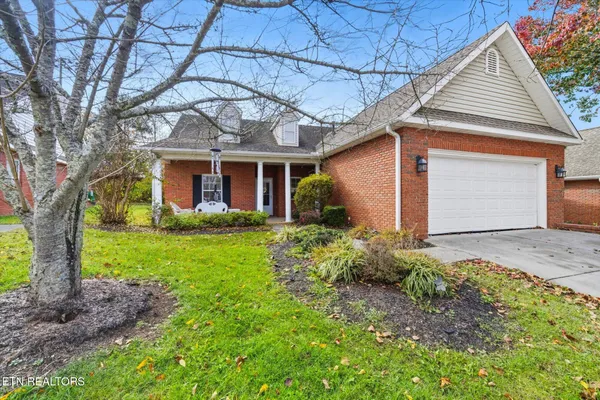 $325,000 | 7113 Winter Oaks Way, Unit 13, Knoxville, TN 37918