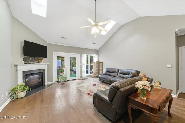 $325,000 | 7113 Winter Oaks Way, Unit 13, Knoxville, TN 37918