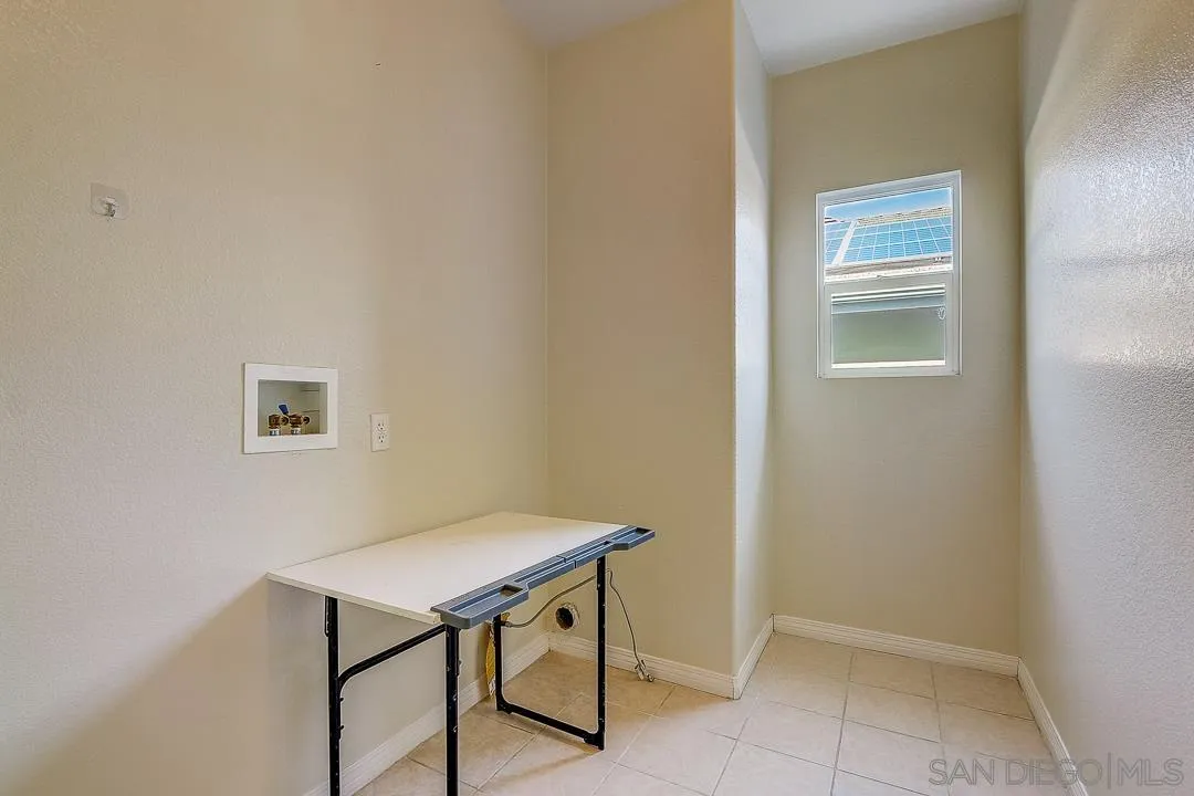 551 Dundee Lane San Marcos, CA 92069 - Photo 26 of 30 a view of an empty room