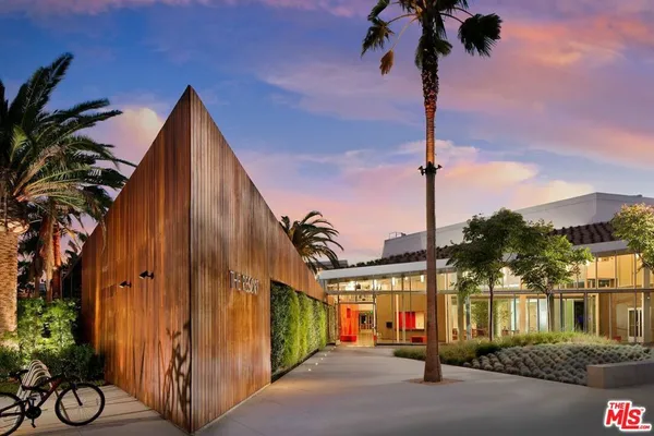 $995,000 | 13020 Pacific, Unit 216, Playa Vista, CA 90094