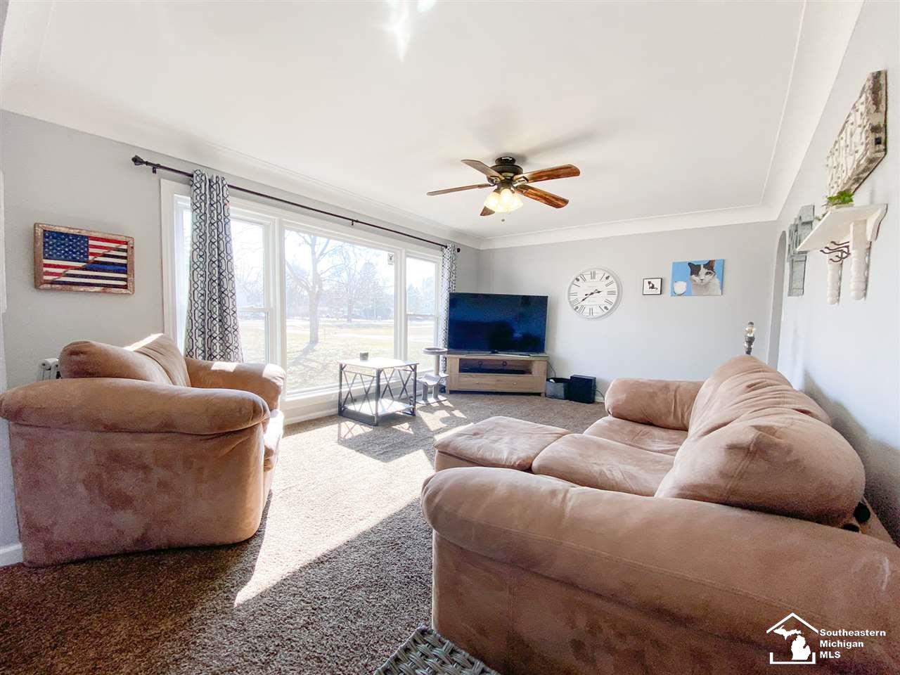 4376 St Anthony Road Temperance, MI 48182 - Photo 2 of 33