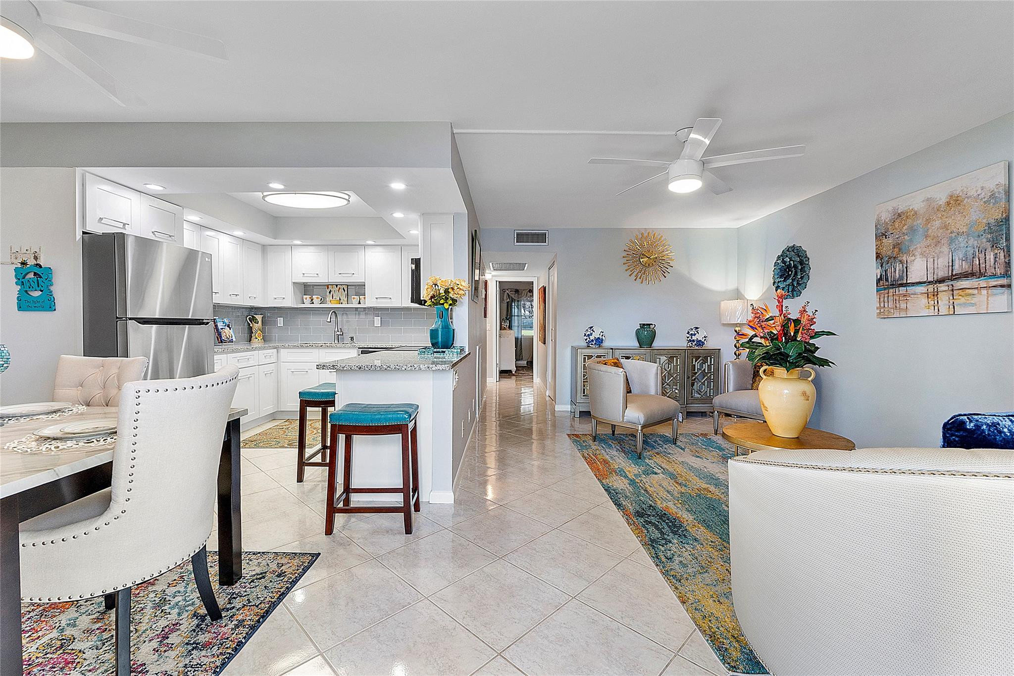 1007 Hythe A, Unit A Boca Raton, FL 33434 - Photo 4 of 15 Photo 4