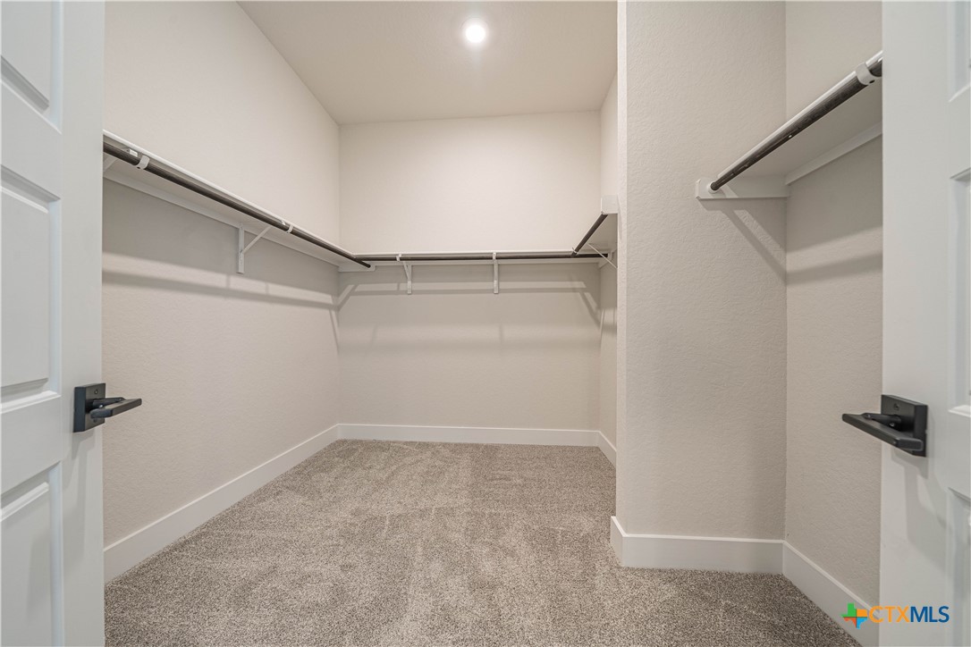 254 Firewheel Loop Floresville, TX 78114 - Photo 14 of 31