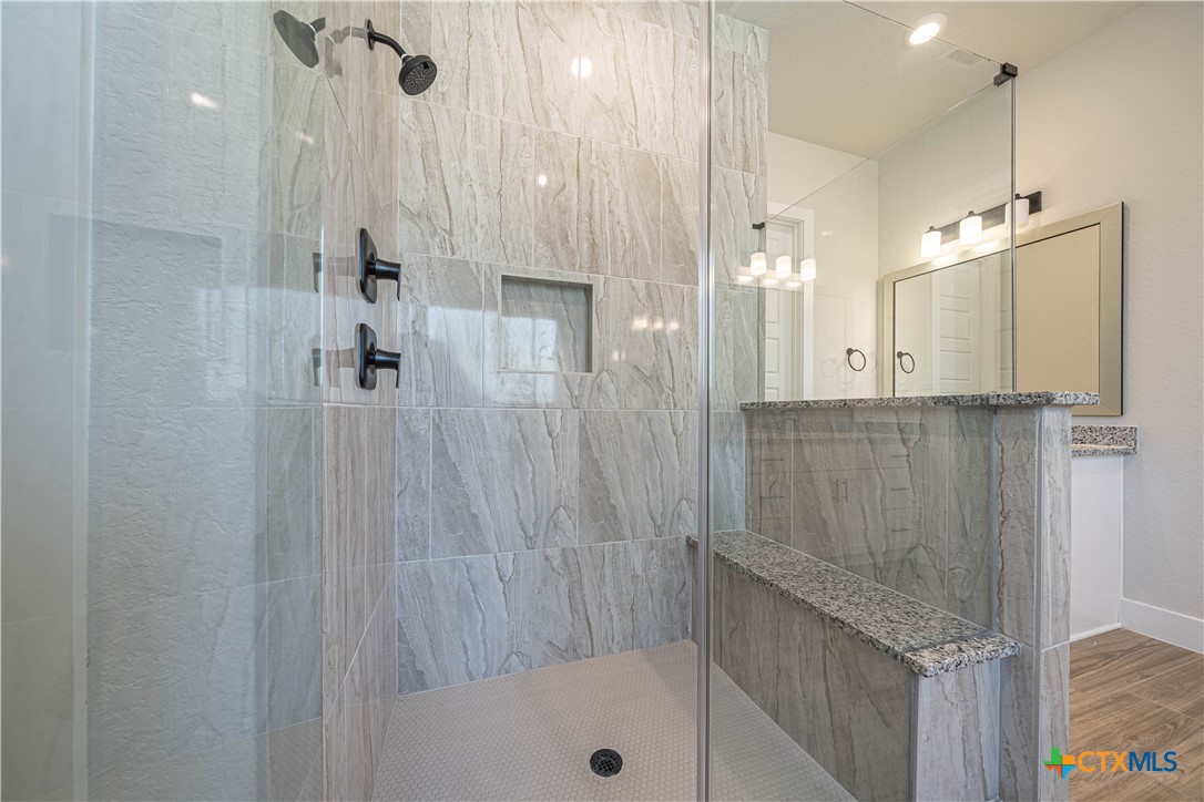 254 Firewheel Loop Floresville, TX 78114 - Photo 18 of 31