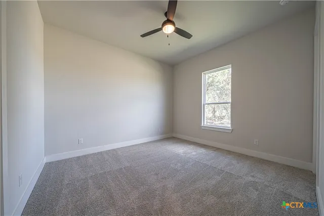 $629,000 | 254 Firewheel Loop, Floresville, TX 78114