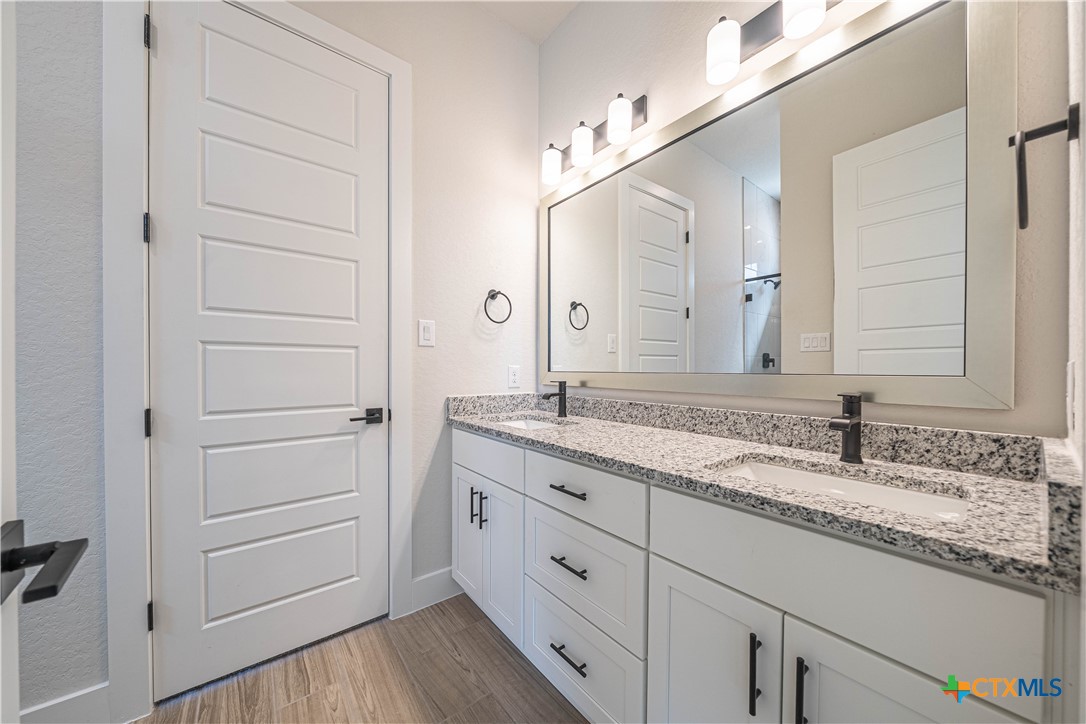 254 Firewheel Loop Floresville, TX 78114 - Photo 21 of 31