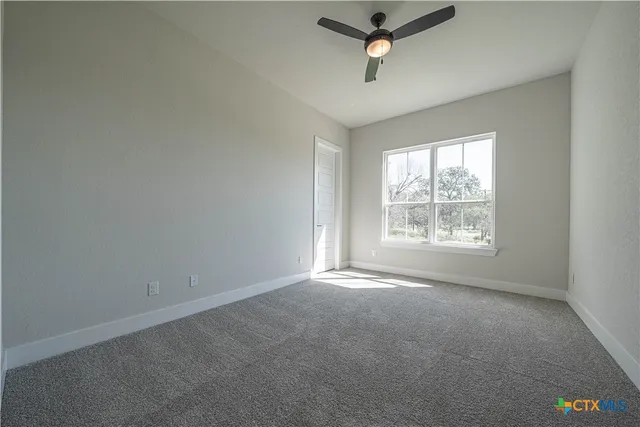 $629,000 | 254 Firewheel Loop, Floresville, TX 78114