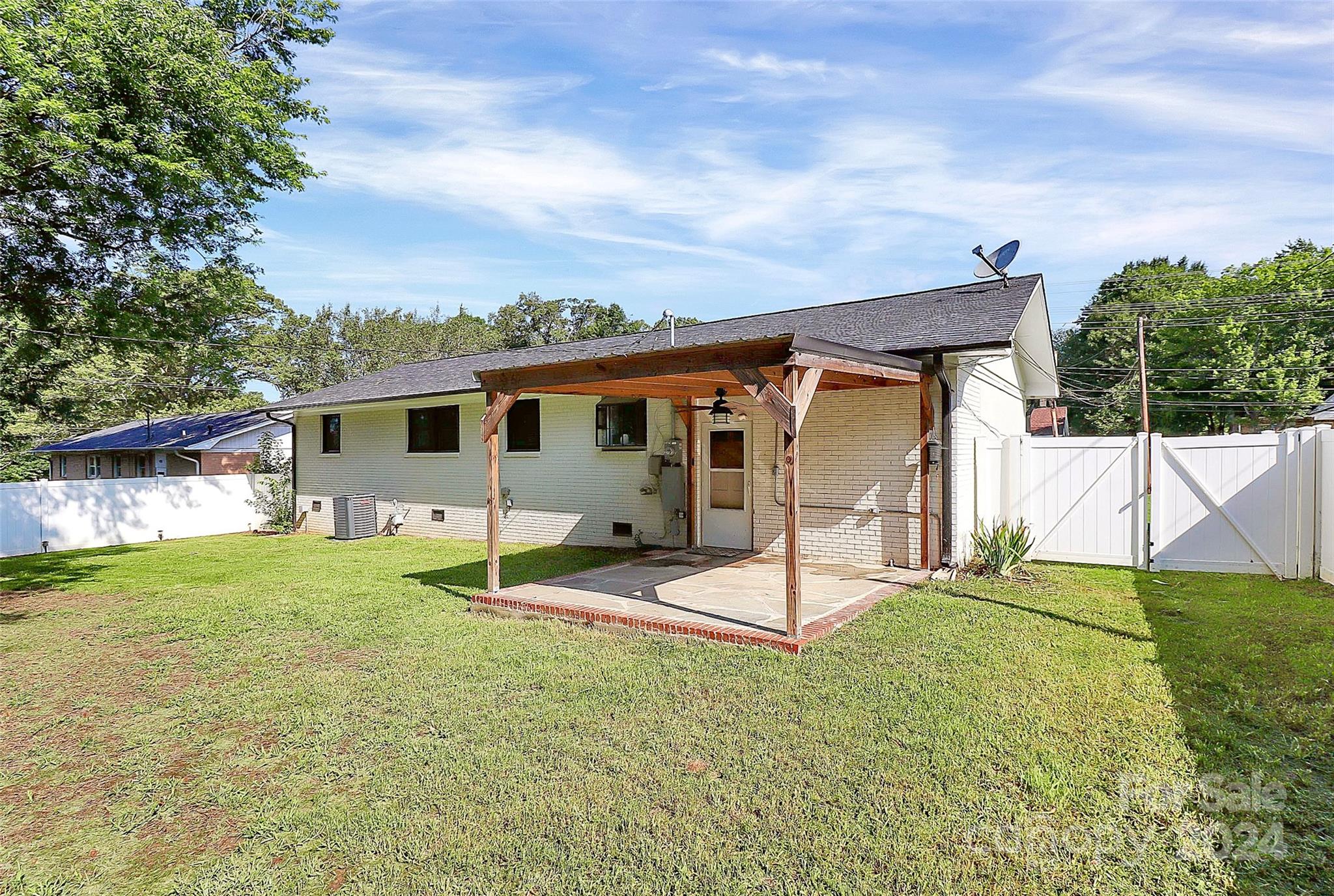 113 Hovis Road Stanley, NC 28164 - Photo 9 of 34 Gallery Image 9