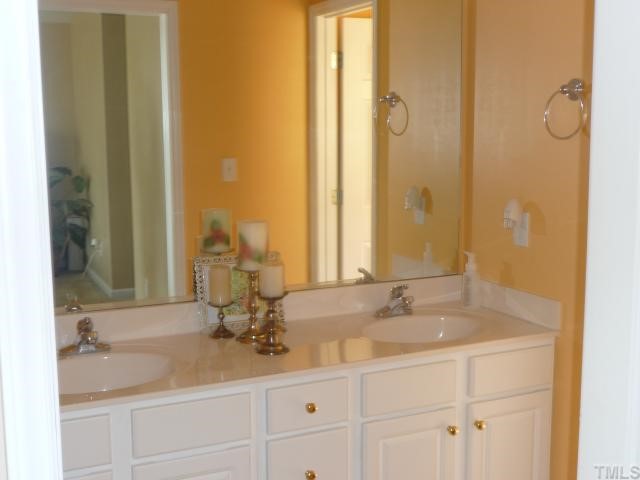 10405 Perry Ridge Court Zebulon, NC 27597 - Photo 7 of 10 Spacious master bath with dual sinks
