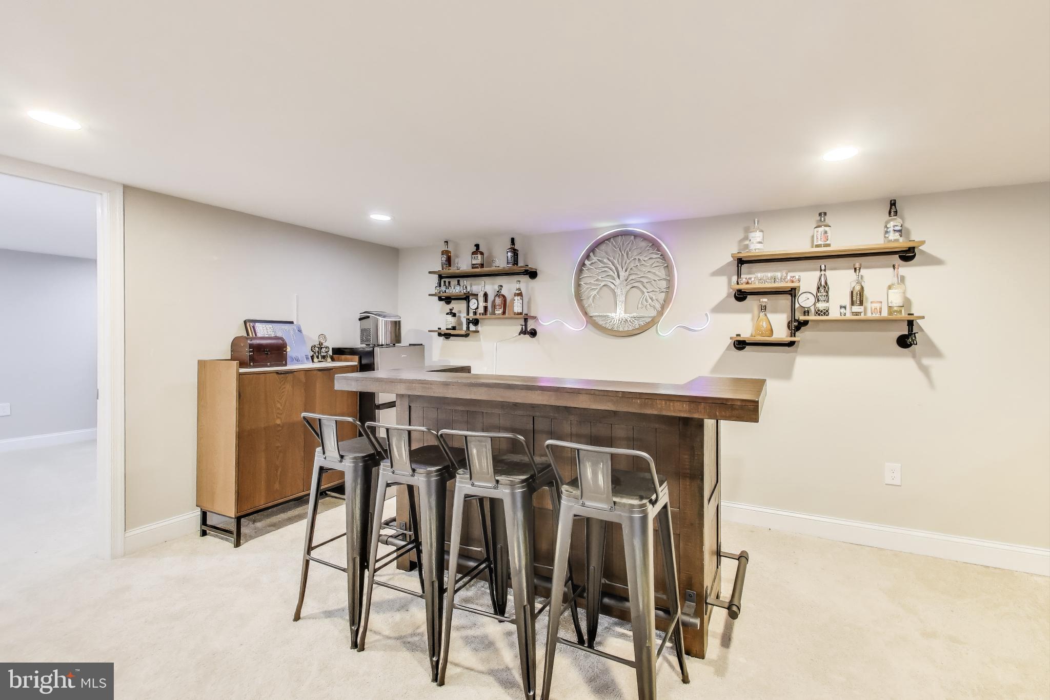 213 Swan Creek Road Fort Washington, MD 20744 - Photo 23 of 44 Recreation Room Bar