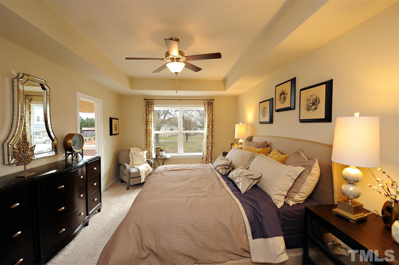 2429 Pecan Ridge Way Apex, NC 27502 - Photo 15 of 17 Gallery Image 15
