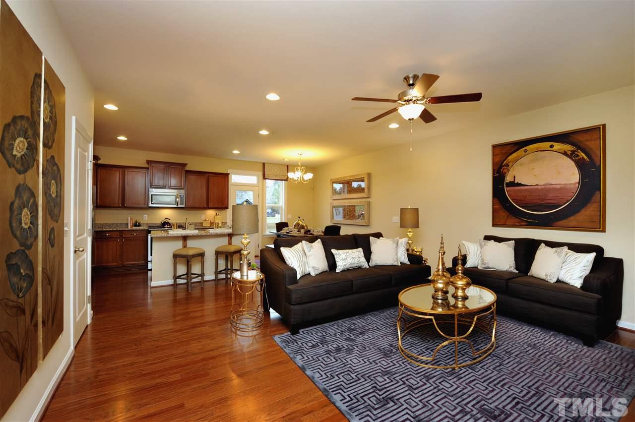 2429 Pecan Ridge Way Apex, NC 27502 - Photo 6 of 17 Gallery Image 6