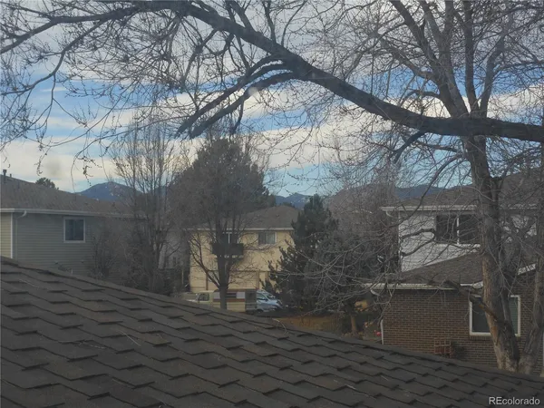 $1,895 | 3351 South Field Street, Unit 158, Lakewood, CO 80227