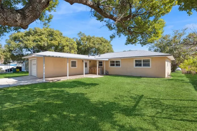 $309,900 | 1300 St Andrews Boulevard, Eustis, FL 32726