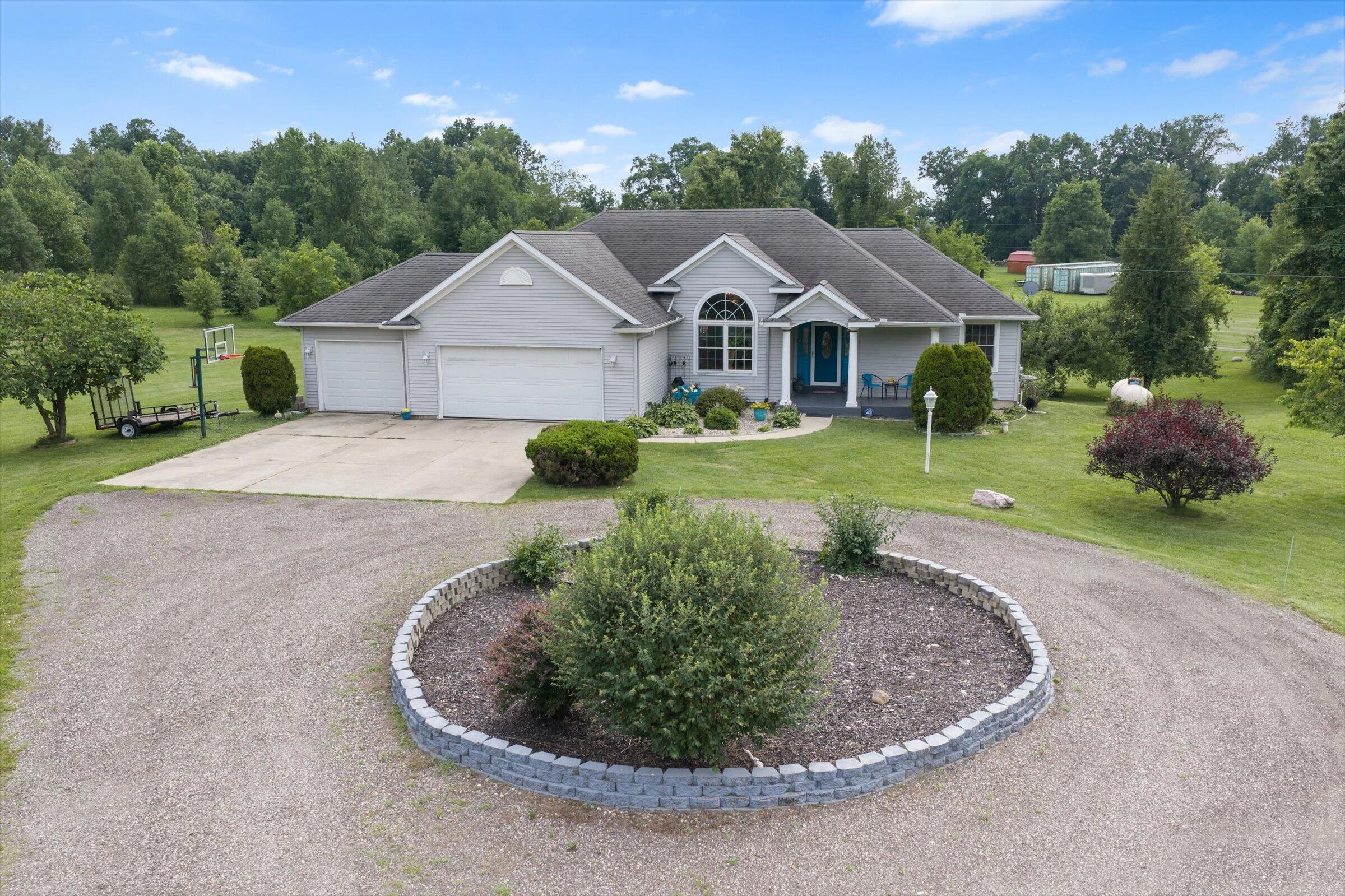 17883 Paradise Lake Road Vandalia, MI 49095 - Photo 6 of 52 45-a-098