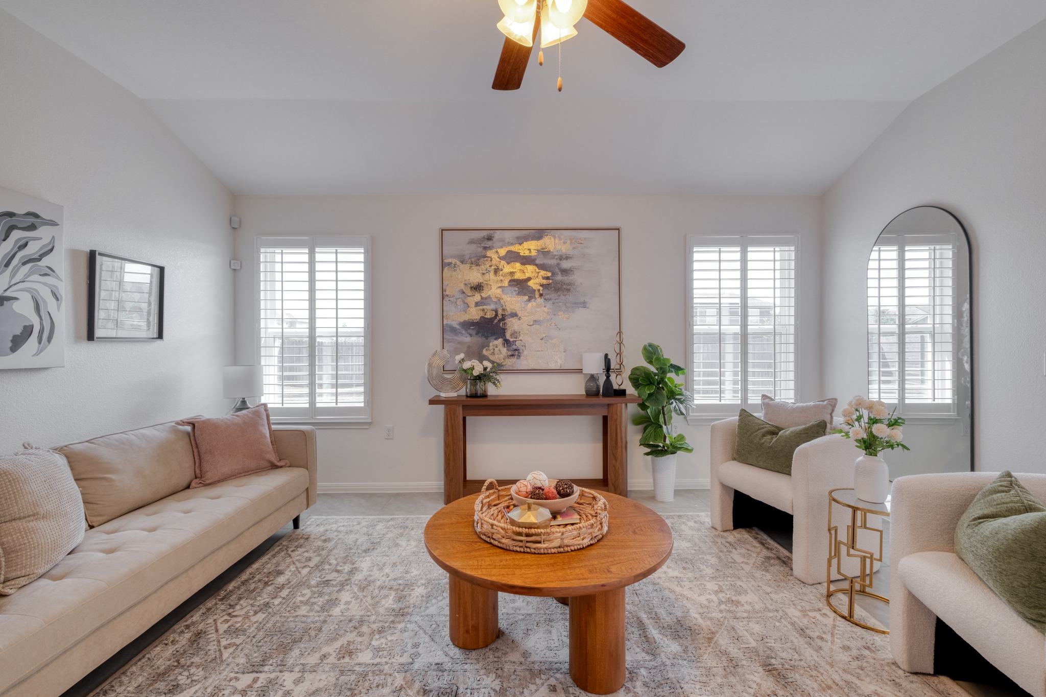 16400 Fetching Avenue Manor, TX 78653 - Photo 7 of 32 Sitting room featuring a ceiling fan and lofted ceiling