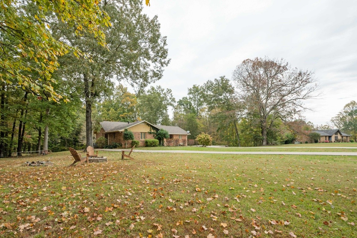 1159 Dimple Road Chapmansboro, TN 37035 - Photo 1 of 50 Gallery Image 1
