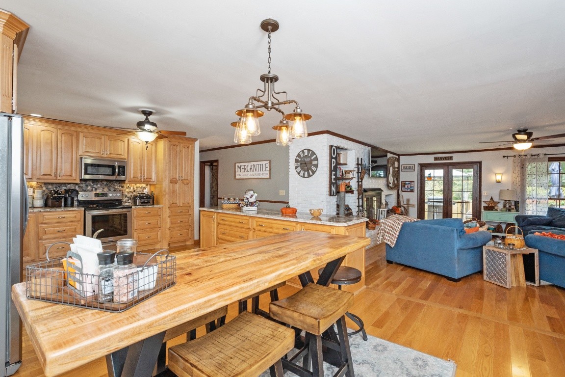 1159 Dimple Road Chapmansboro, TN 37035 - Photo 13 of 50 Gallery Image 13
