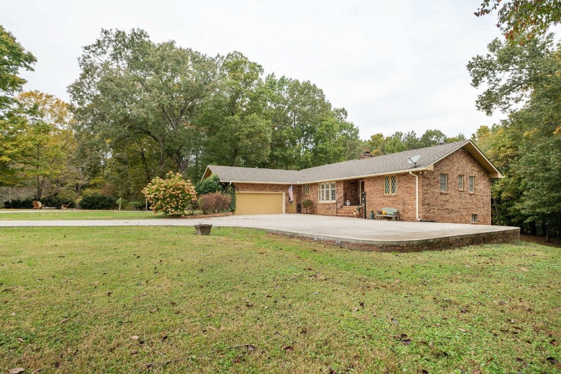 1159 Dimple Road Chapmansboro, TN 37035 - Photo 3 of 50 Gallery Image 3