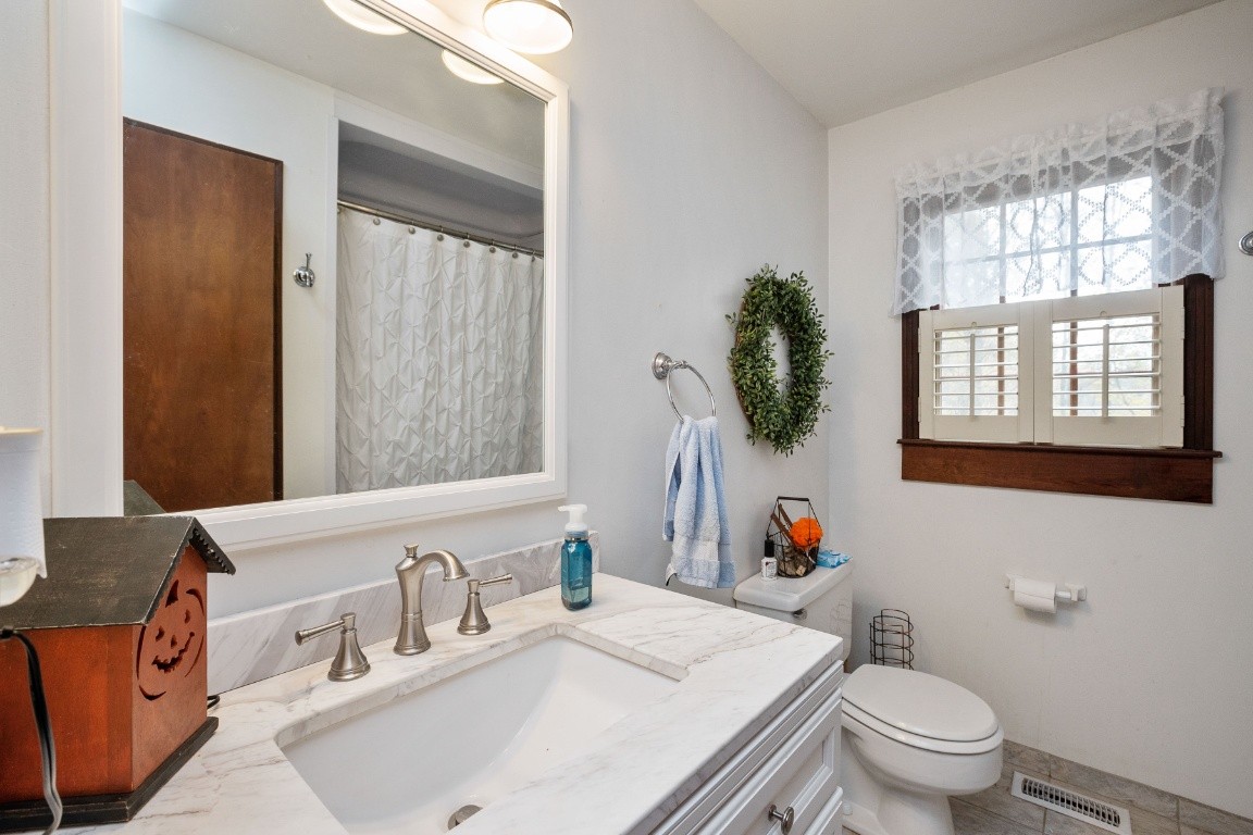 1159 Dimple Road Chapmansboro, TN 37035 - Photo 27 of 50 Gallery Image 27