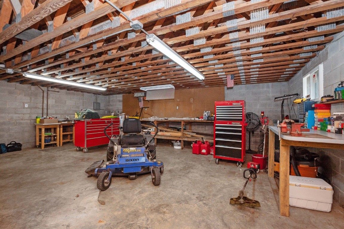 1159 Dimple Road Chapmansboro, TN 37035 - Photo 32 of 50 Gallery Image 32