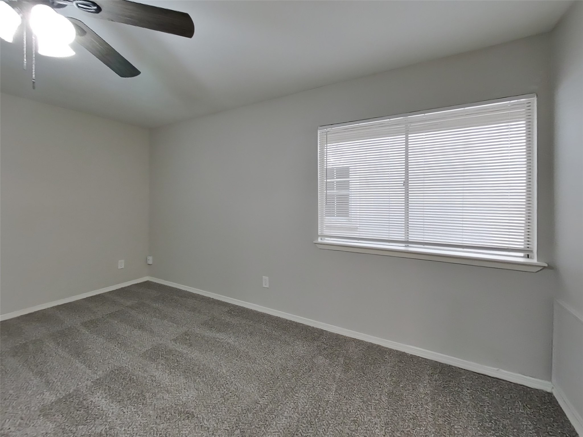 4422 Monteith Drive Spring, TX 77373 - Photo 8 of 18 an empty room with a window