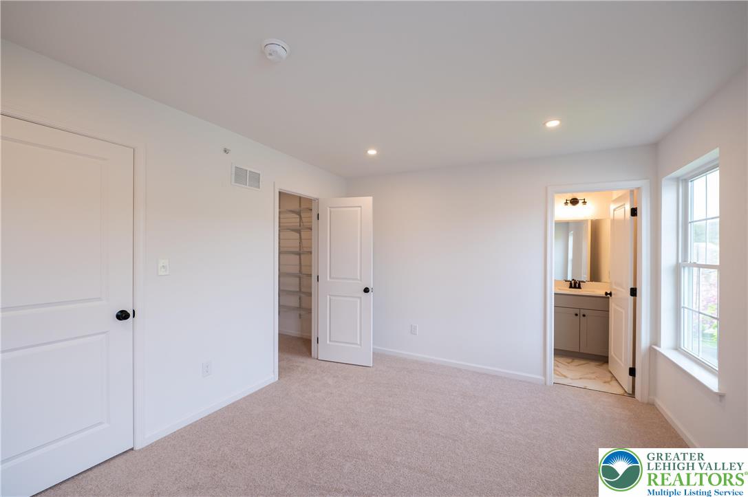 560 Long Street, Unit 2 Emmaus, PA 18049 - Photo 15 of 18