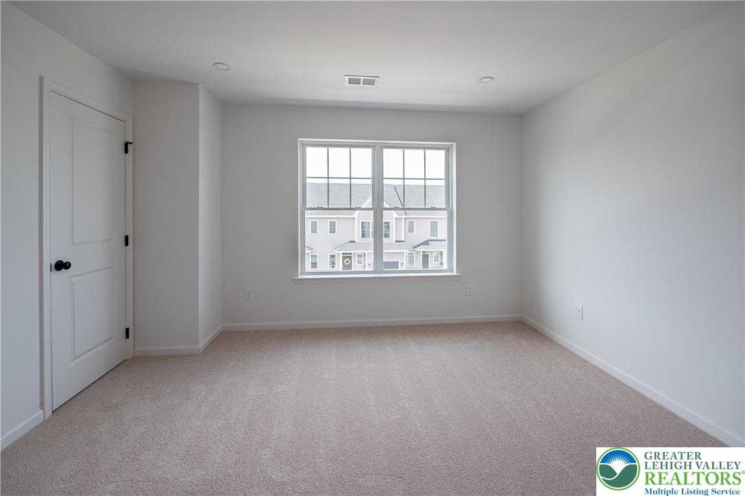 560 Long Street, Unit 2 Emmaus, PA 18049 - Photo 17 of 18