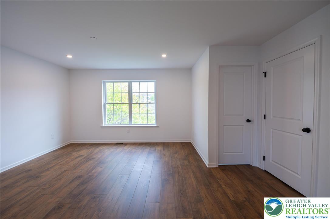 560 Long Street, Unit 2 Emmaus, PA 18049 - Photo 6 of 18