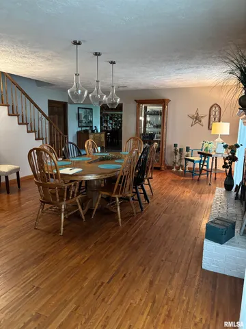 $439,900 | 13916 Leisure Lane, Benton, IL 62812