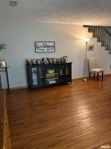 $439,900 | 13916 Leisure Lane, Benton, IL 62812