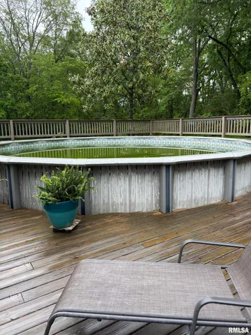 $439,900 | 13916 Leisure Lane, Benton, IL 62812