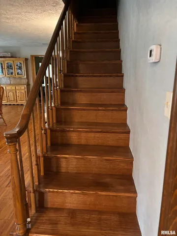 $439,900 | 13916 Leisure Lane, Benton, IL 62812