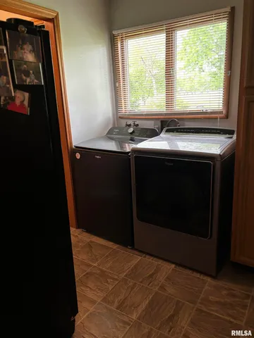 $439,900 | 13916 Leisure Lane, Benton, IL 62812