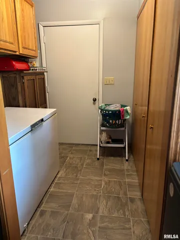 $439,900 | 13916 Leisure Lane, Benton, IL 62812