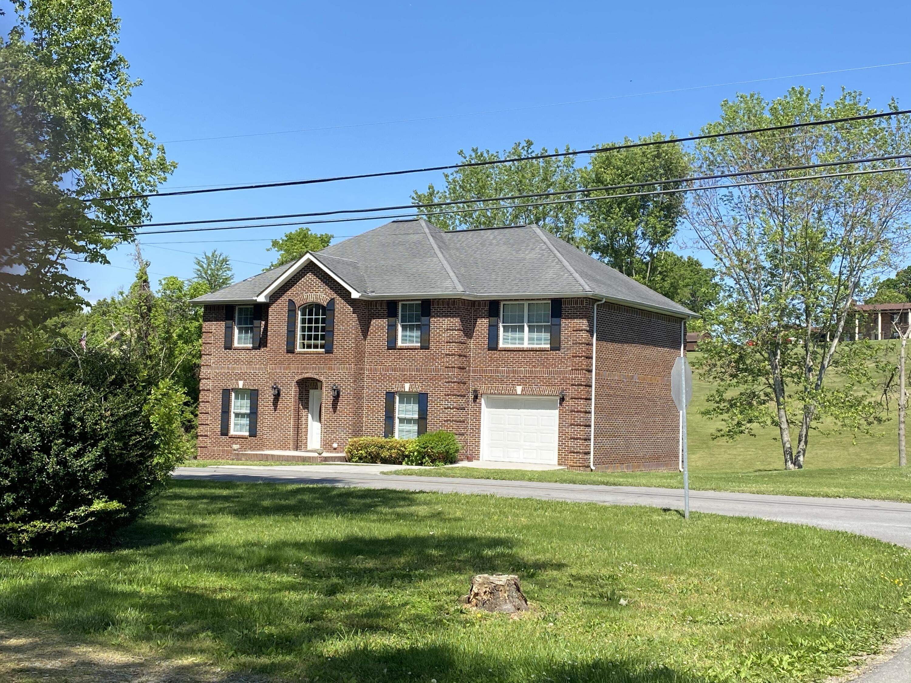 960 Buchanan Road Tazewell, TN 37879 - Photo 4 of 31 4F828DA1-2F8D-4AC3-A1AE-DA7BFEDF5FD7