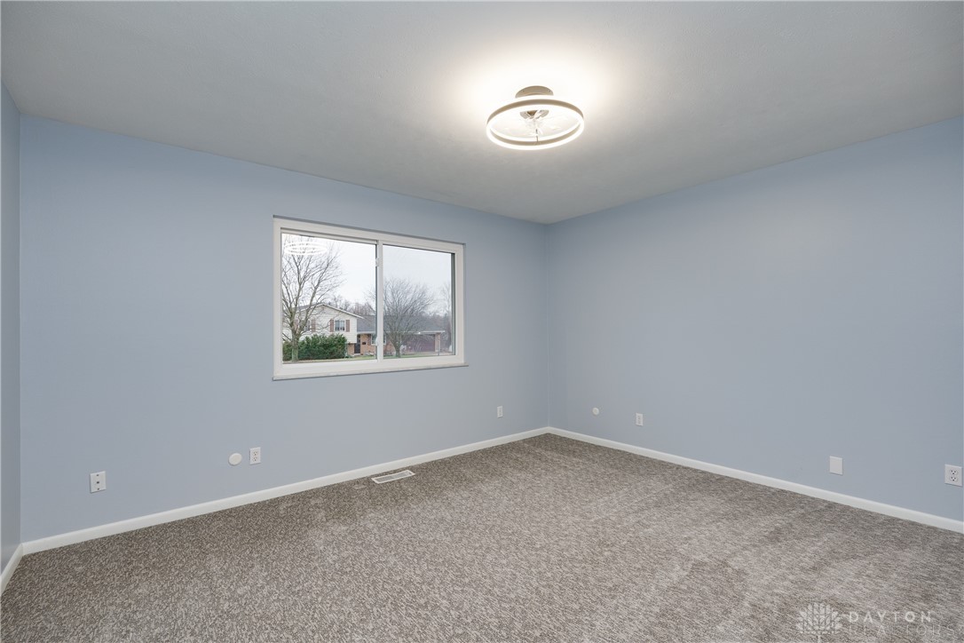 4204 Wagner Road Kettering, OH 45440 - Photo 33 of 58
