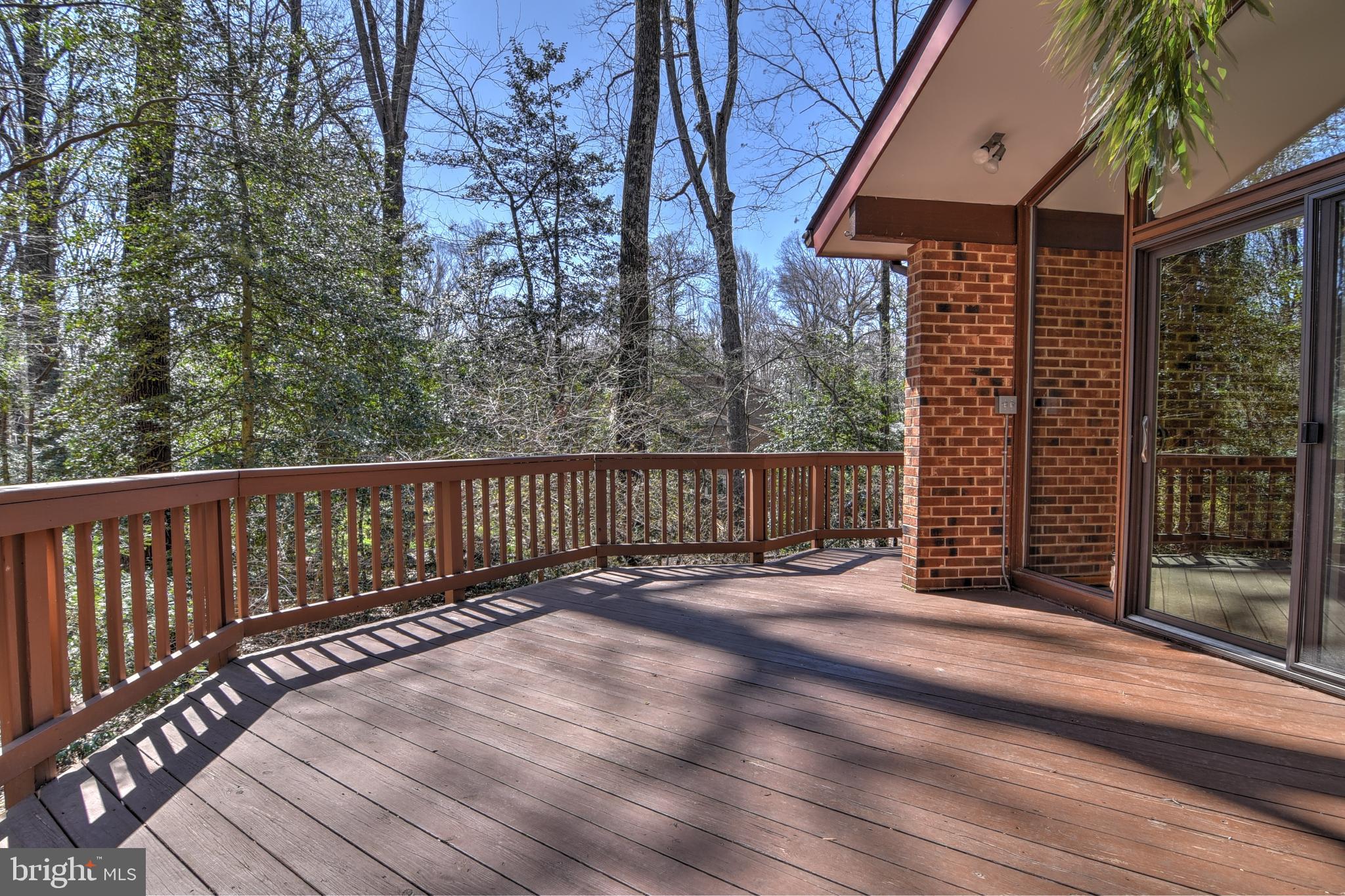 12013 Canter Lane Reston, VA 20191 - Photo 39 of 44 Deck