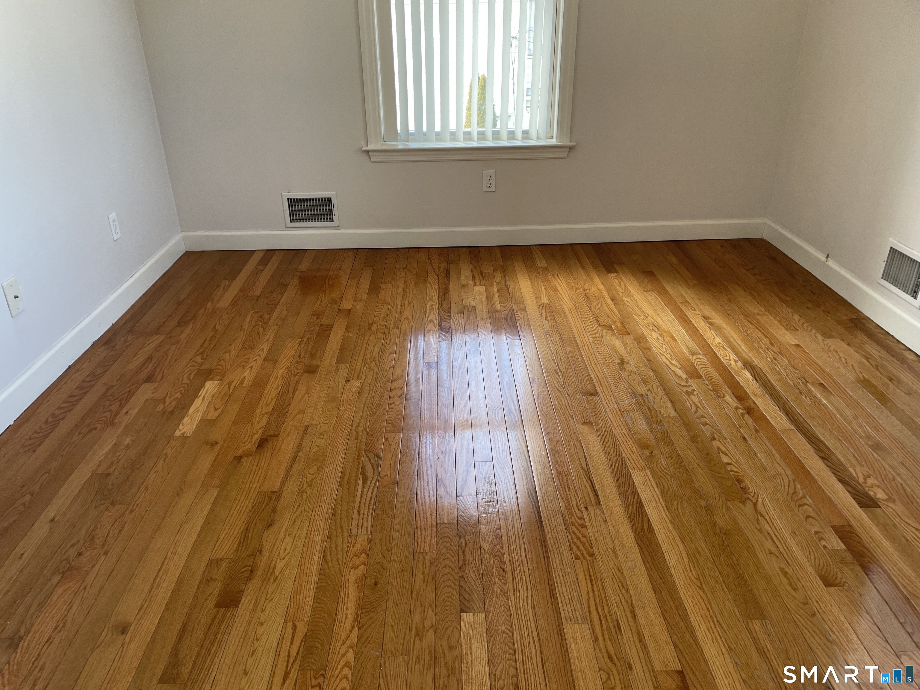 41 Elmcroft Road Stamford, CT 06902 - Photo 22 of 23