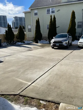 a view of entryway with a front door
