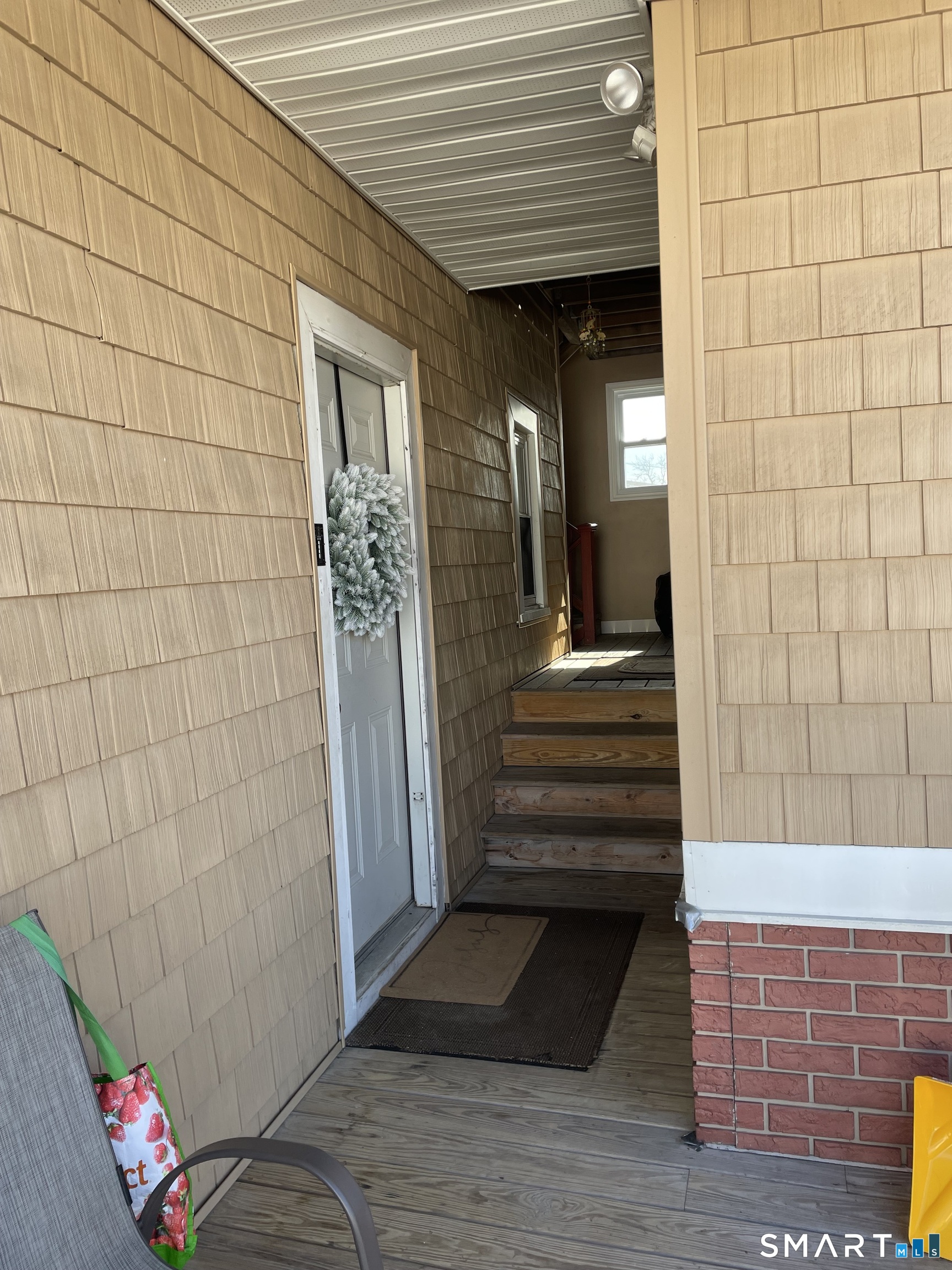 41 Elmcroft Road Stamford, CT 06902 - Photo 5 of 23