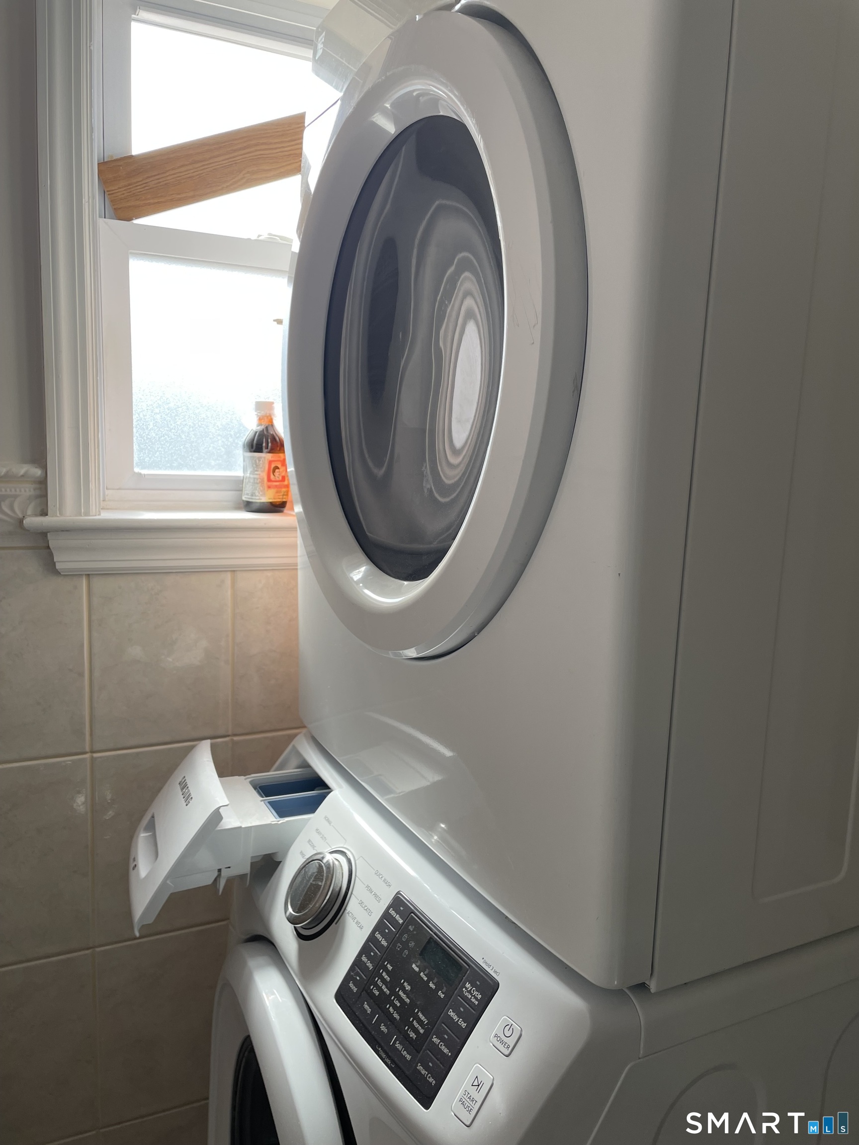 41 Elmcroft Road Stamford, CT 06902 - Photo 10 of 23