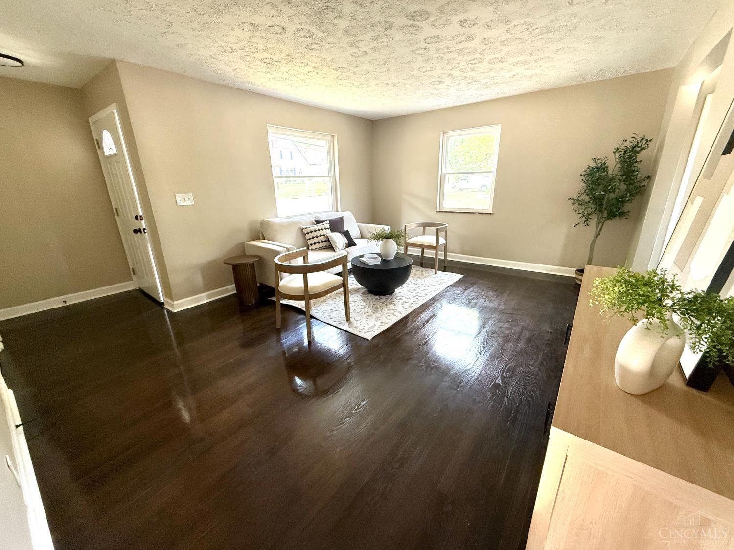 6824 Salem Road Cincinnati, OH 45230 - Photo 6 of 34