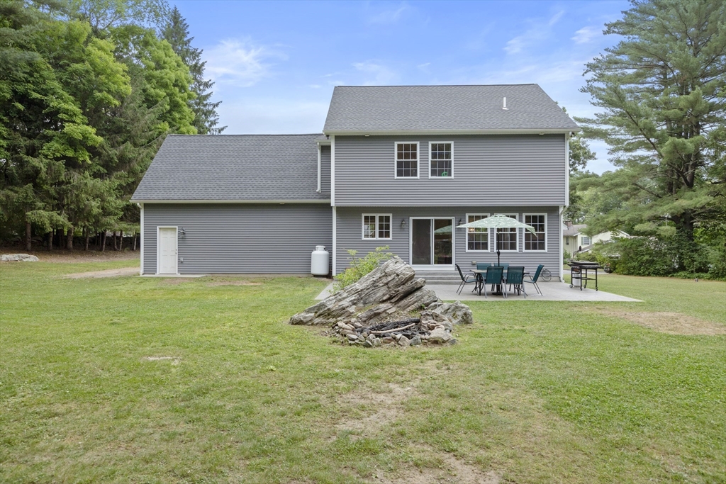 501 Quaddick Road Thompson, CT 06277 - Photo 4 of 38 Gallery Image 4