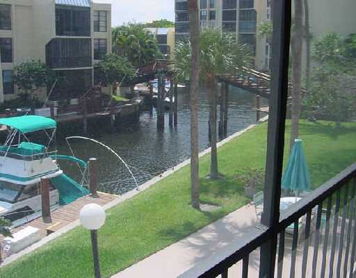 2 Royal Palm Way, Unit 202 Boca Raton, FL 33432 - Photo 1 of 4 Primary Photo