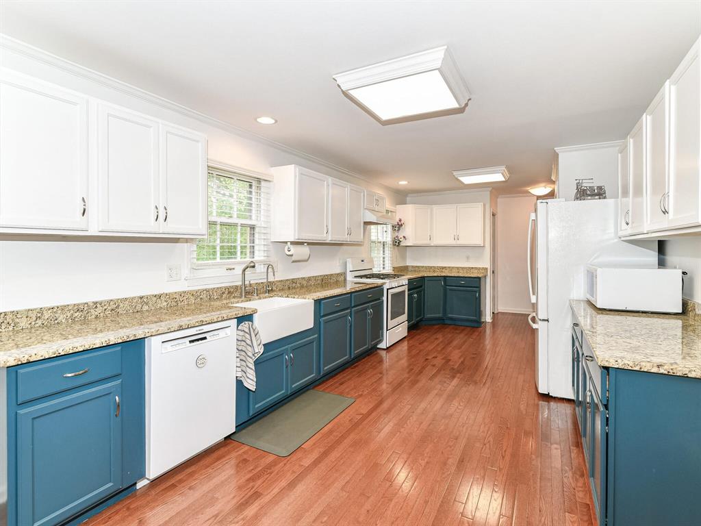 7140 Johnson Road Indianapolis, IN 46250 - Photo 12 of 43 Gallery Image 12