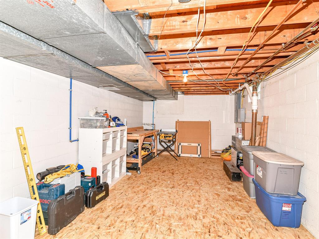 7140 Johnson Road Indianapolis, IN 46250 - Photo 37 of 43 Gallery Image 37