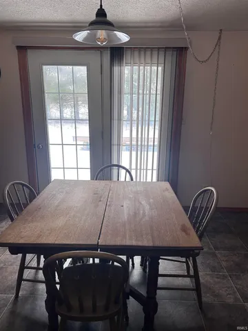 $215,000 | 10788 North Ogden Road, North Manchester, IN 46962