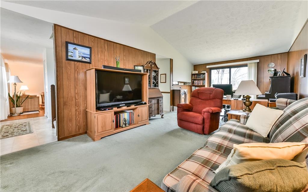 4748 Bayfield Road Allison Park, PA 15101 - Photo 5 of 25 Gallery Image 5